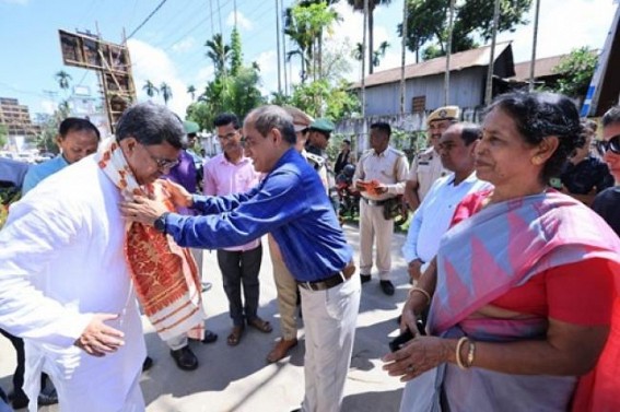 Tripura CM Manik Saha visited Kailashahar on Maha-Shashthi puja. TIWN Pic Sep 28 Tripura CM Manik Saha visited Kailashahar on Maha-Shashthi puja. TIWN Pic Sep 28